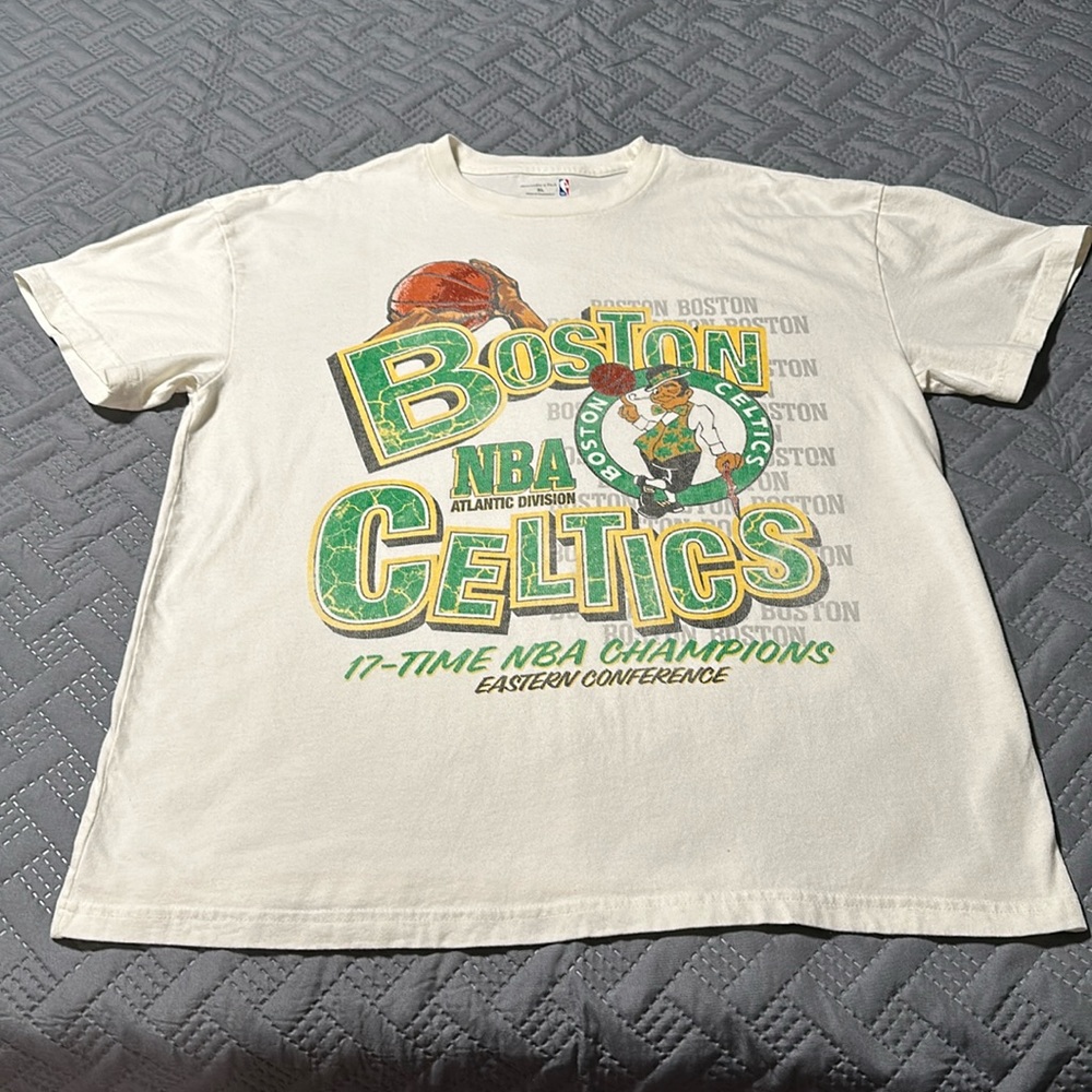 Abercrombie & Fitch Cream Boston Celtics Tee